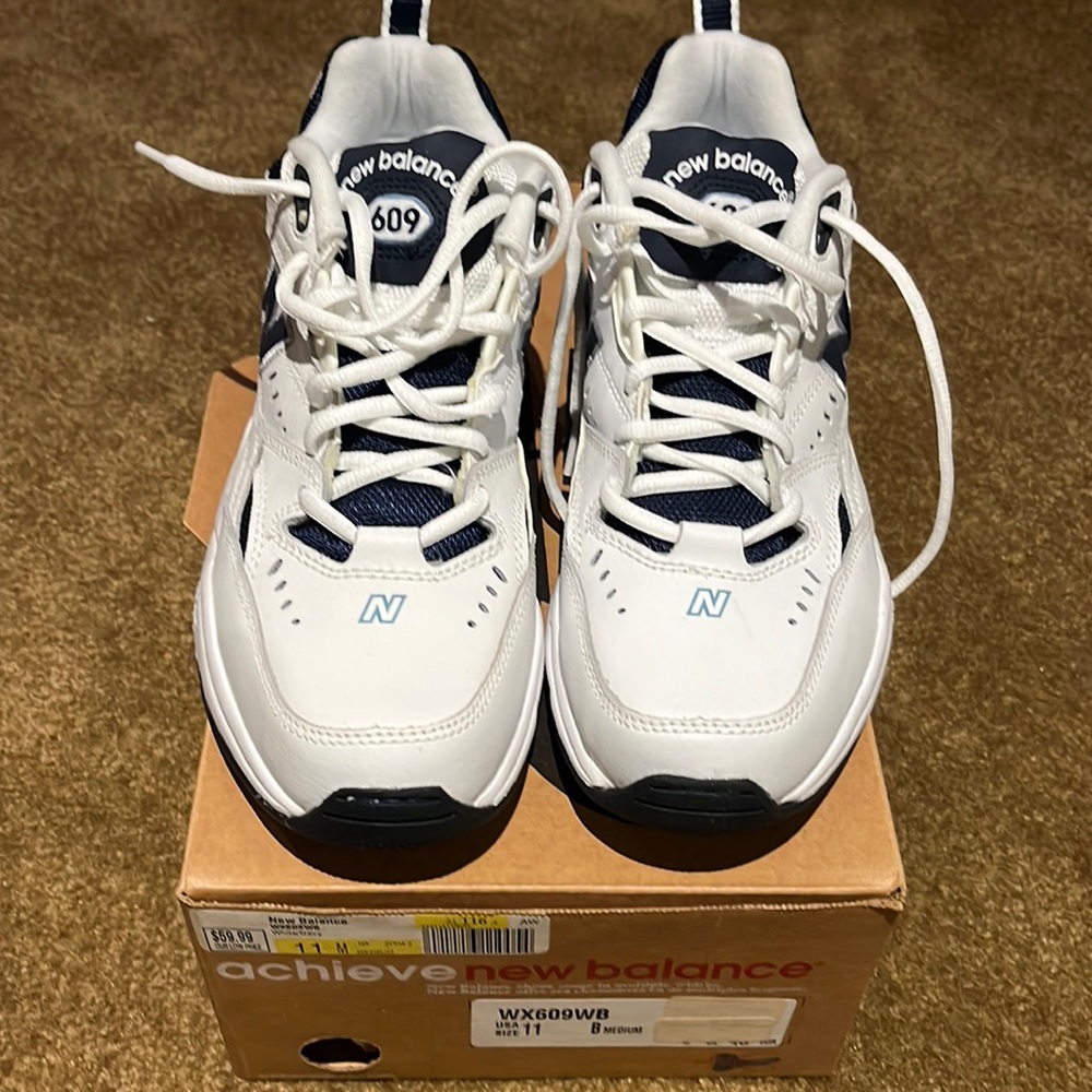 Women New Balance 609 Brand New with box